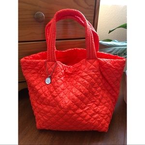 Lightweight Quilted Handbag